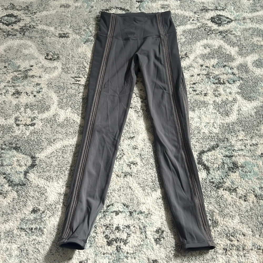 Lululemon Power Lines Pant *28